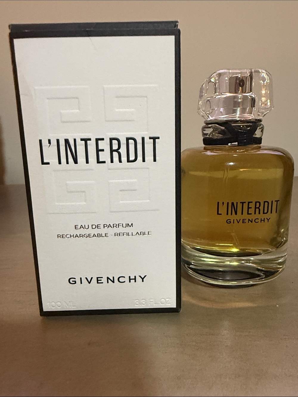 Givenchy L'Interdit - Picture 2 of 6